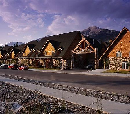 Mystic Springs Chalets & Hot Pools Canmore Exterior foto